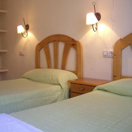 Hostal Pacios Madrid Buitenkant foto