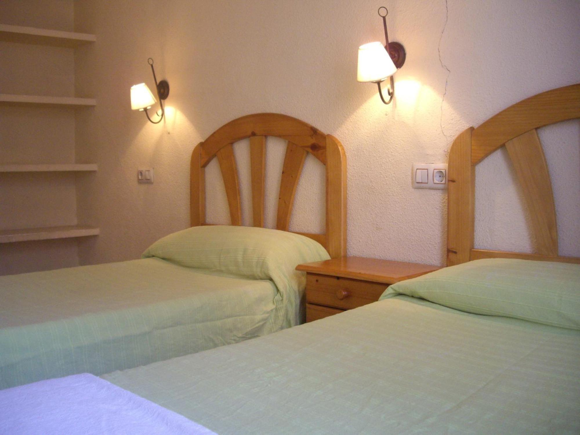 Hostal Pacios Madrid Buitenkant foto